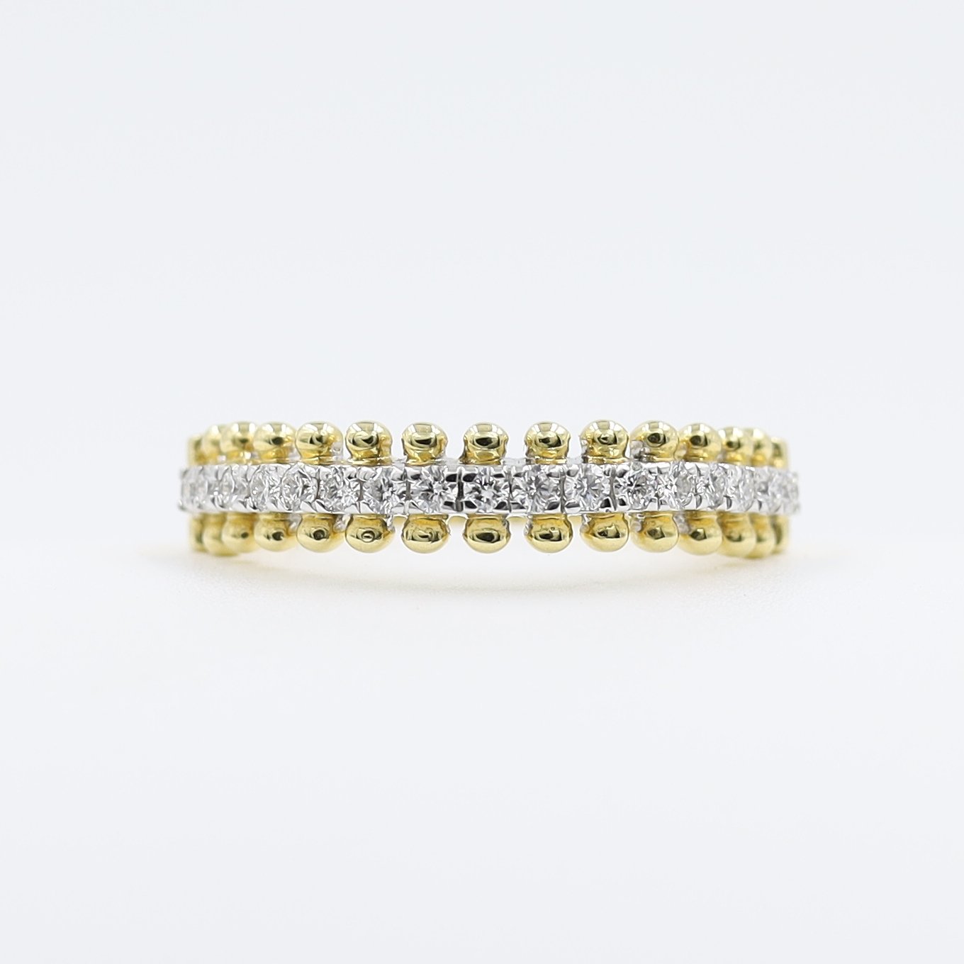 14kt Yellow Gold Ring With Diamond Line On It